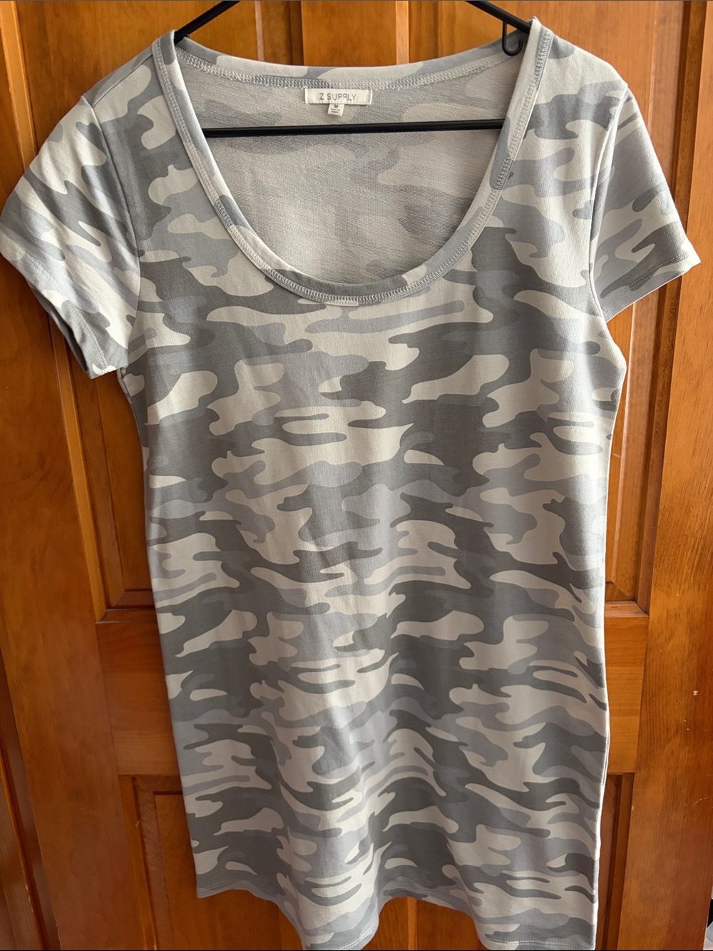 Z Supply Gray Camo Scoop Neck Short Sleeve Tee